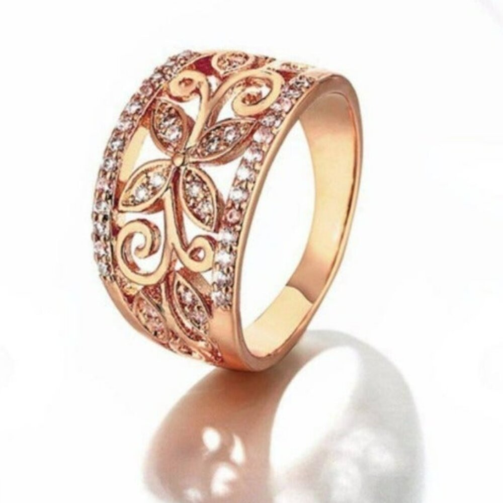 Women's Rose Gold and Zirconia Accented Ring in a Stunning Filigree Band